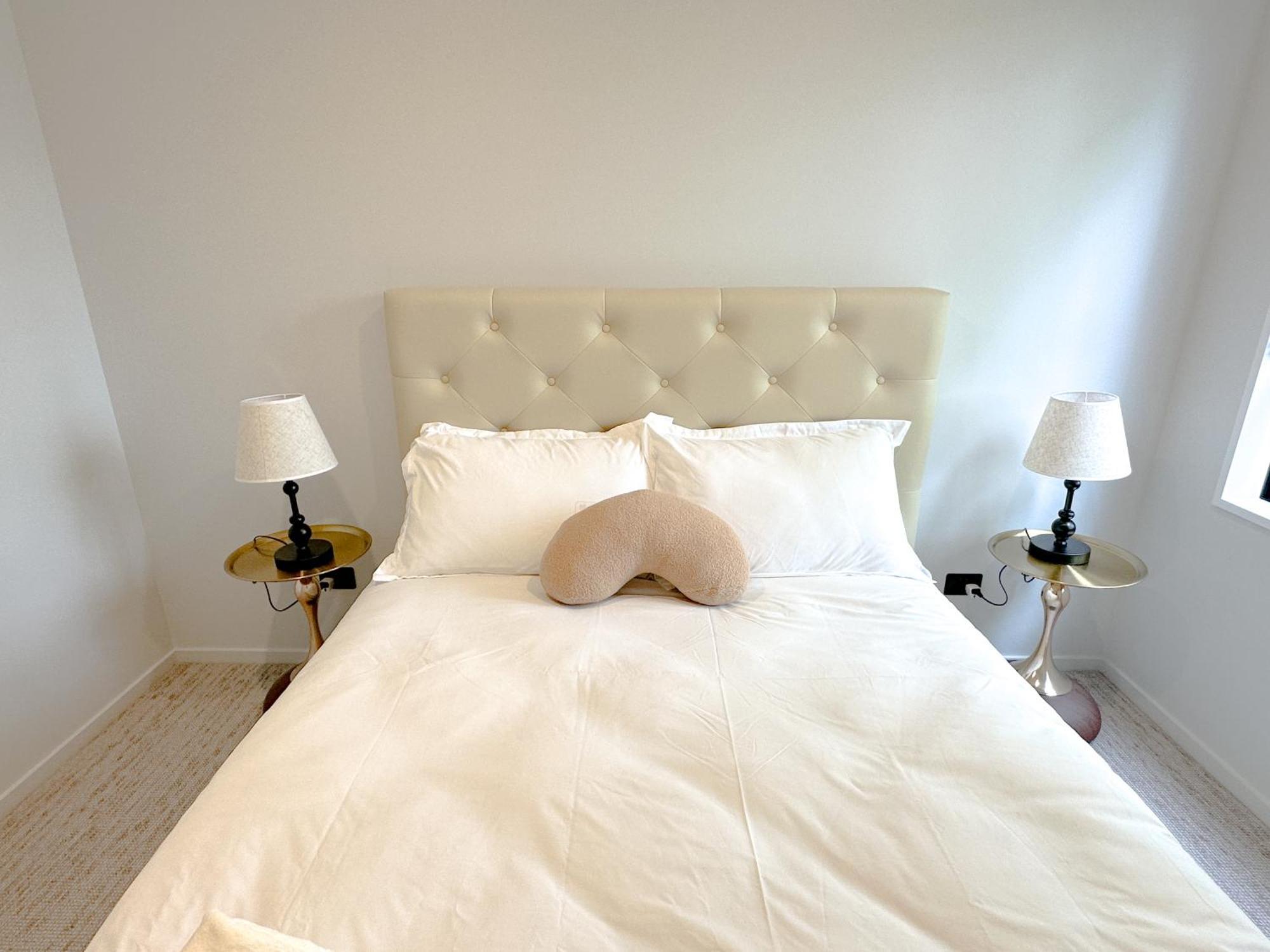 Graceful 3br Beside Uc