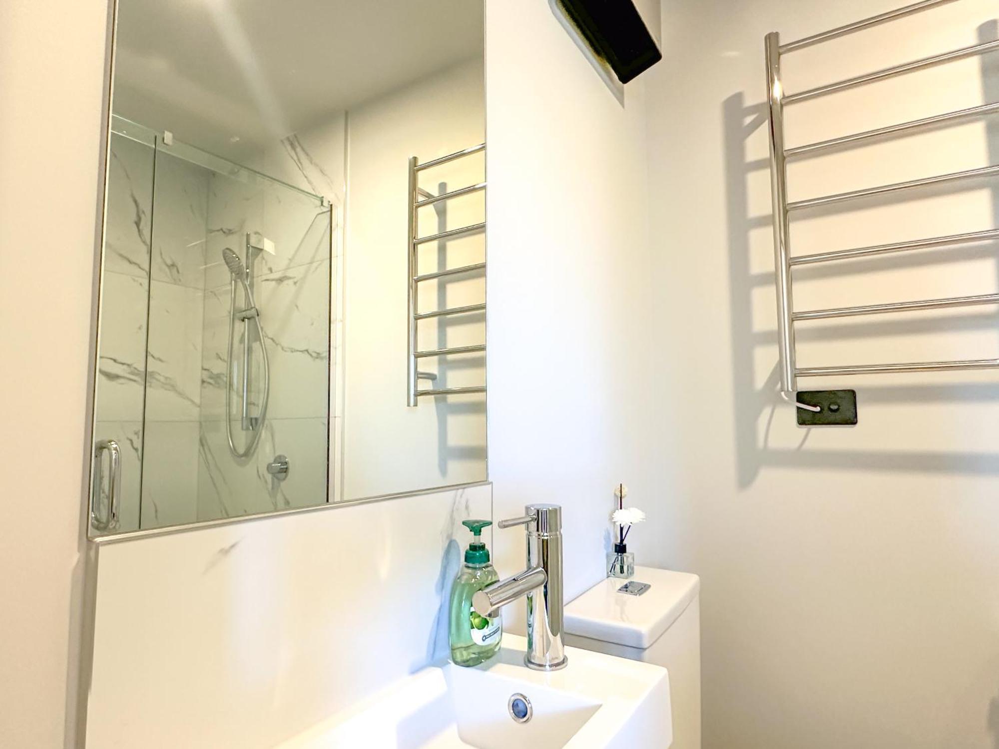 Graceful 3br Beside Uc * Christchurch