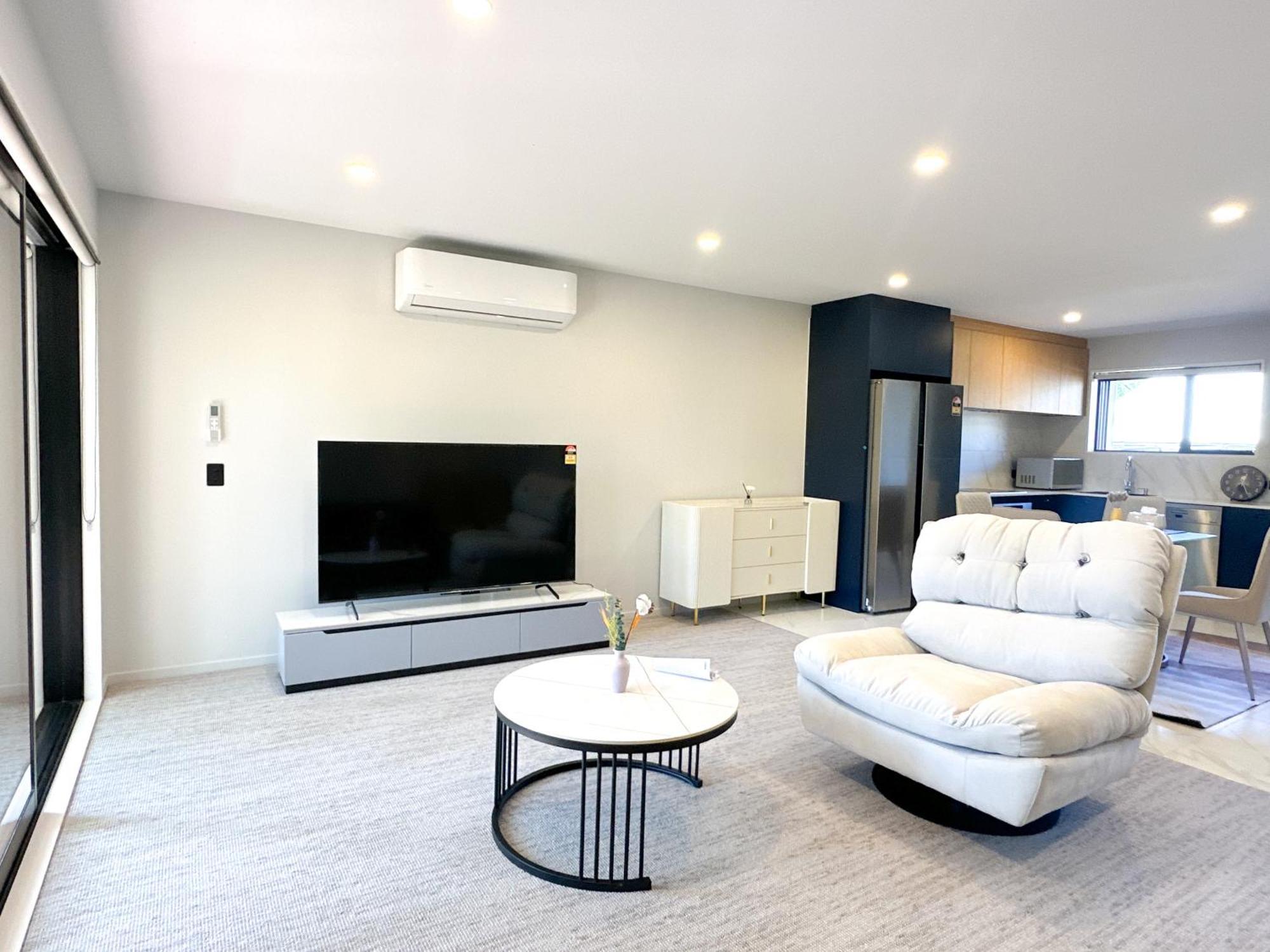 Holiday home Graceful 3br Beside Uc Christchurch