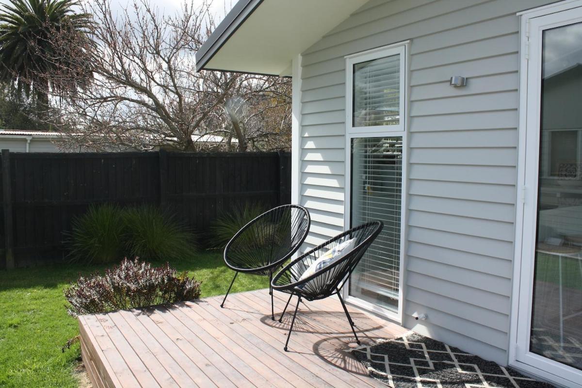 Apartment Charm Adorable, Cute With Outdoor Bath *
