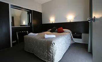 Ashford Motor Motel