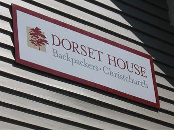 Dorset House Backpackers Hostel *