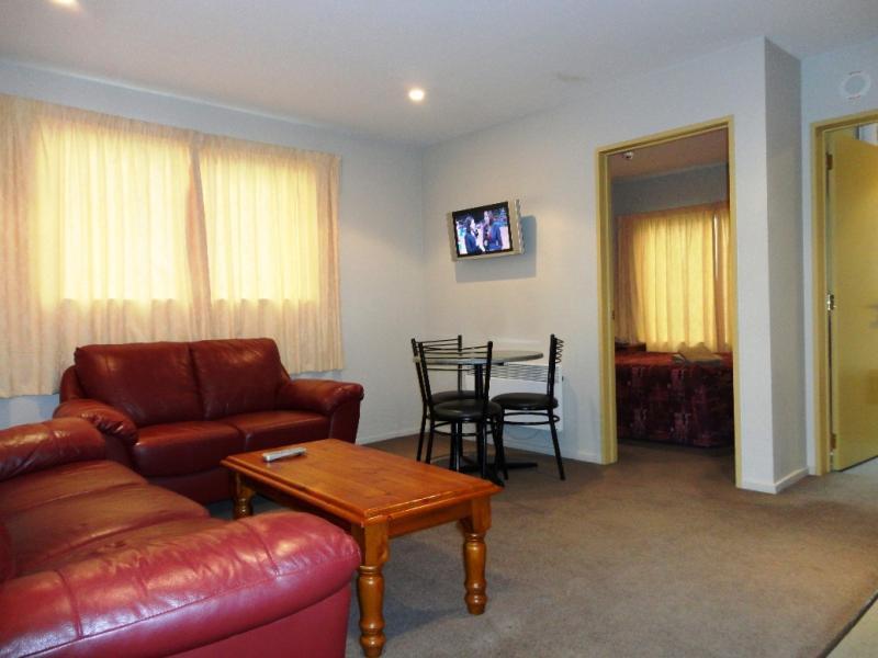 Motel Bealey Avenue 4*