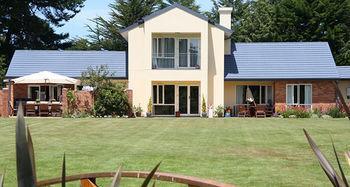 The Meadows Holiday home Christchurch