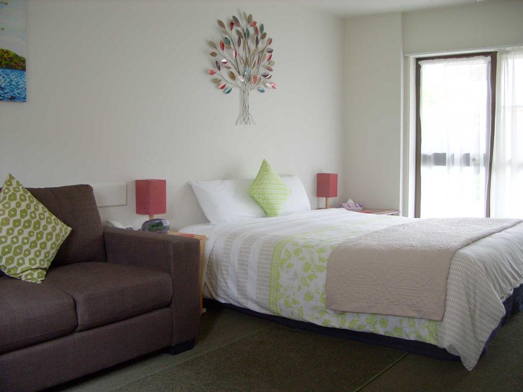 Motel Tudor Court 4*