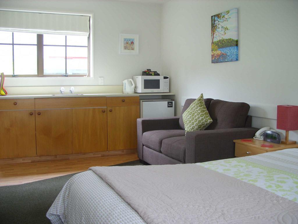 Motel Tudor Court