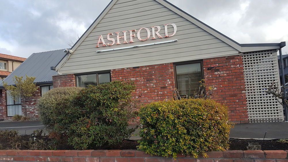 Ashford Motor Motel 4*