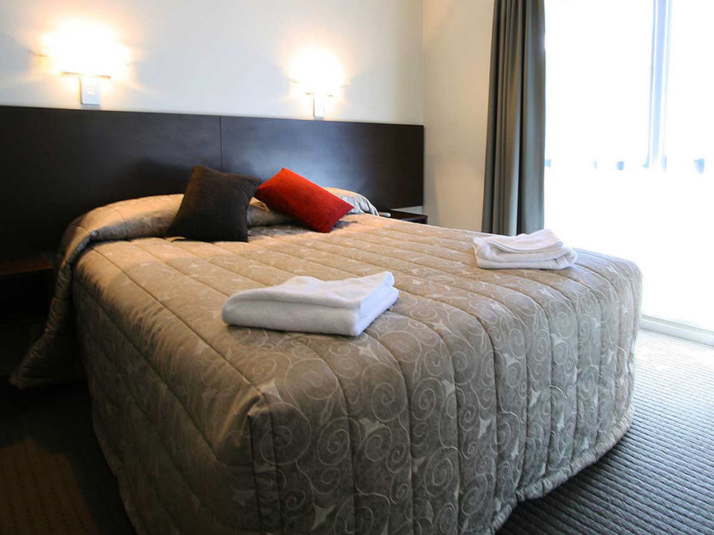 Ashford Motor Motel 4*