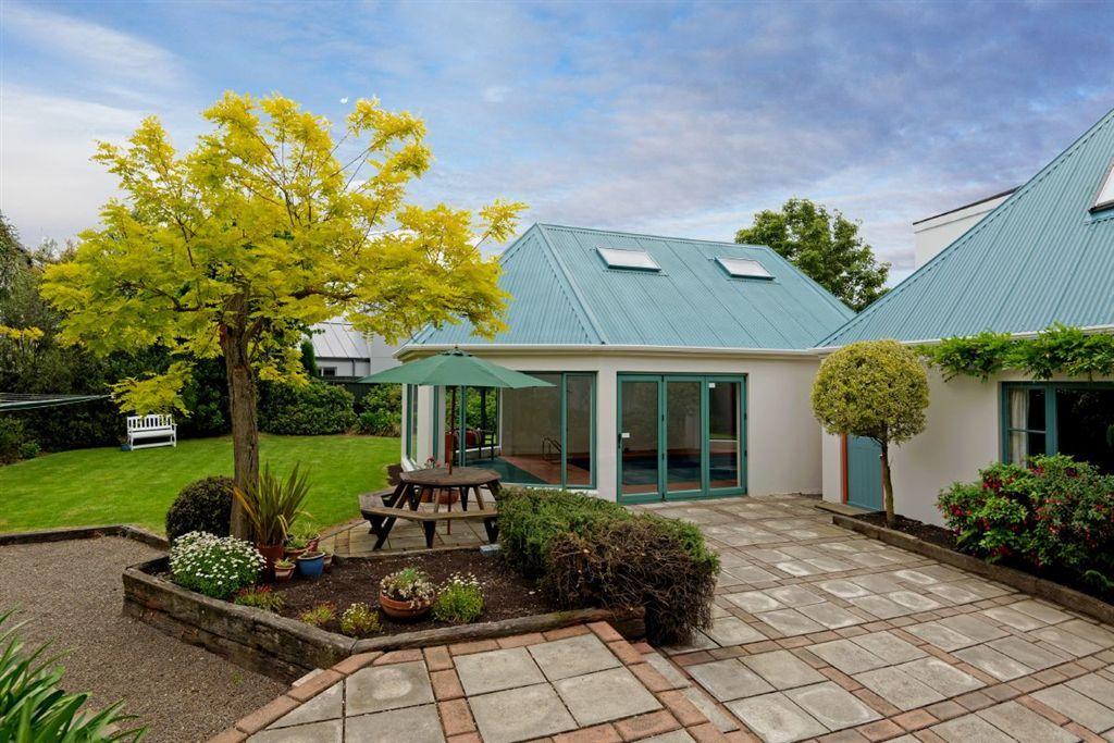On Hagley Park, Central, A Free Ride To Railway Station Bed & Breakfast Christchurch
