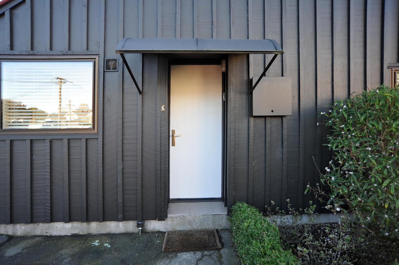 Gordon Villa 1 - Christchurch Holiday Homes Holiday home