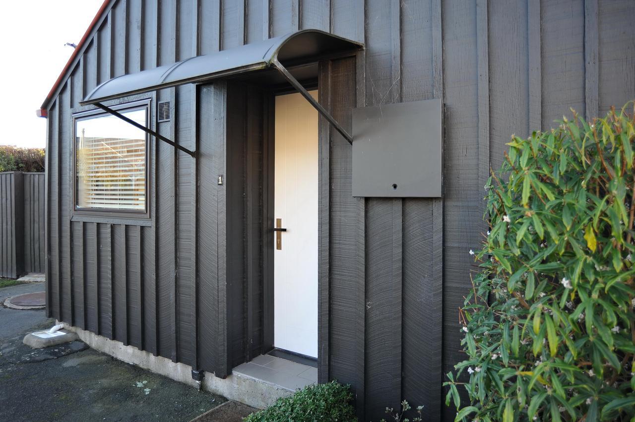Holiday home Gordon Villa 1 - Christchurch Holiday Homes Christchurch