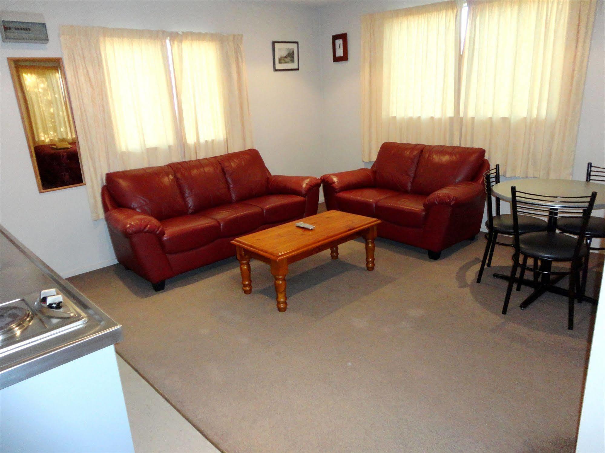 Bealey Avenue Motel