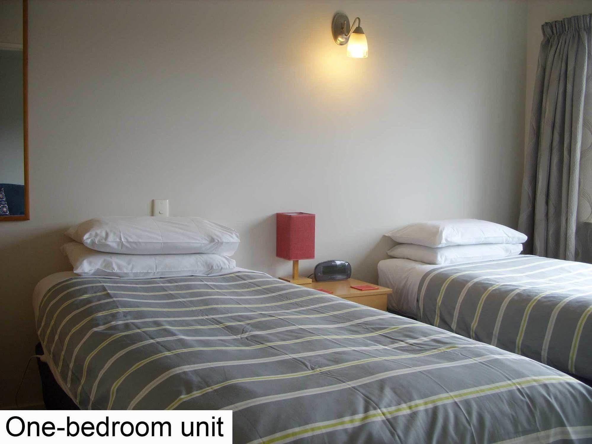 Motel Tudor Court Christchurch