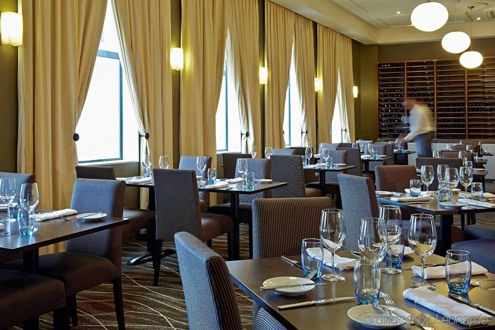 Hotel Novotel Cathedral Square