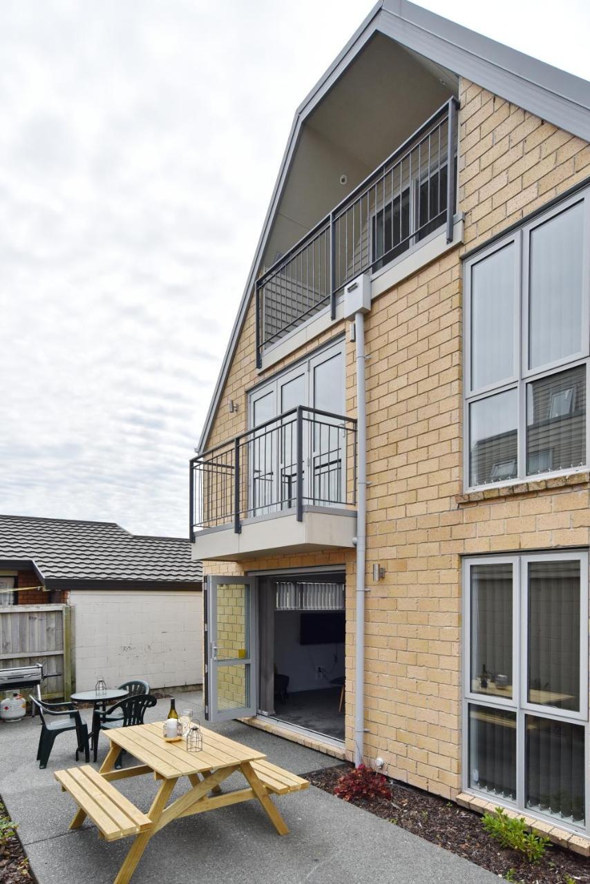 Regents - Homes * Christchurch