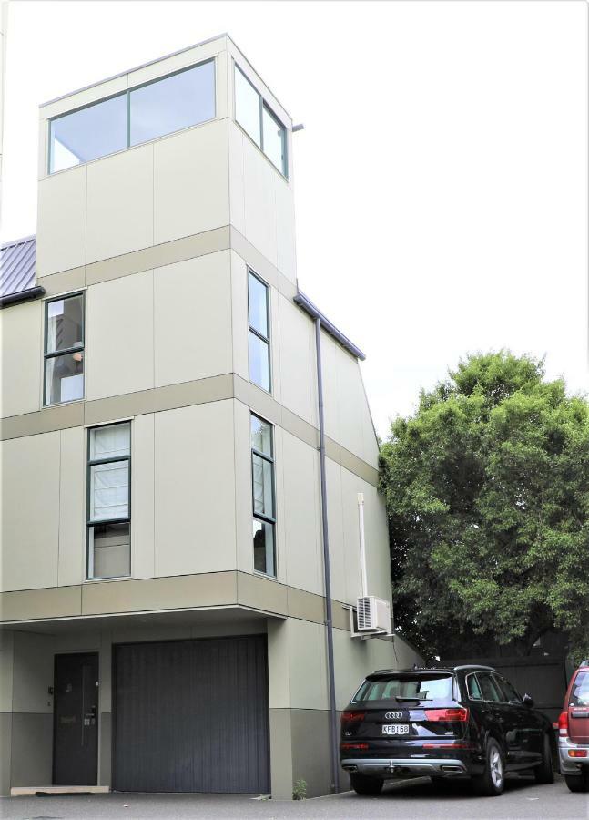 Comfortable Inner City Living Apartment Christchurch