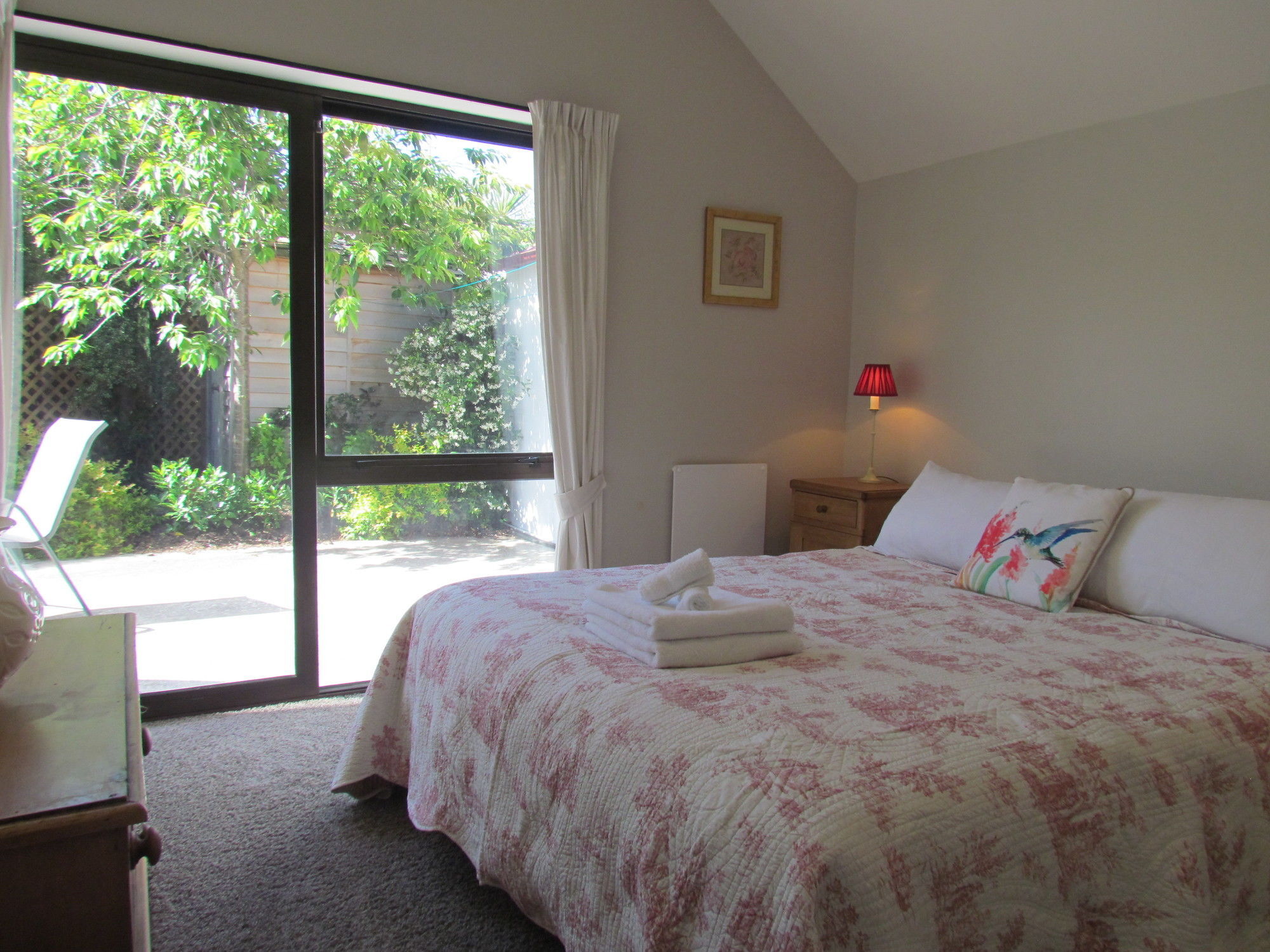 Gordon Villa 1 - Christchurch Holiday Homes Holiday home