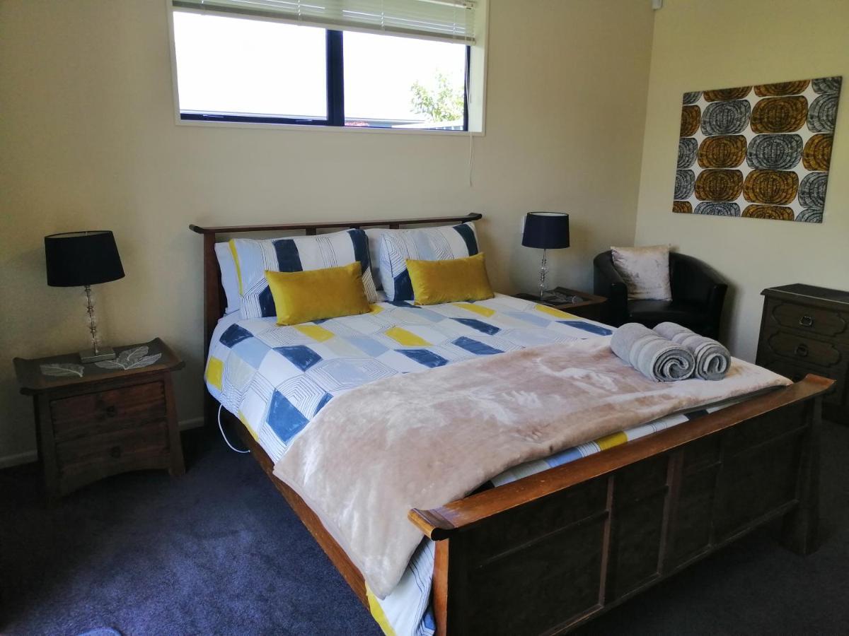 Casa de férias Perfect Home, Stunning Gardens - Aidanfield Gardens Bellissimo Christchurch