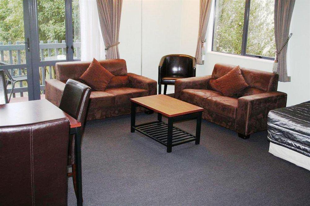Sherborne Motor Motel 4*